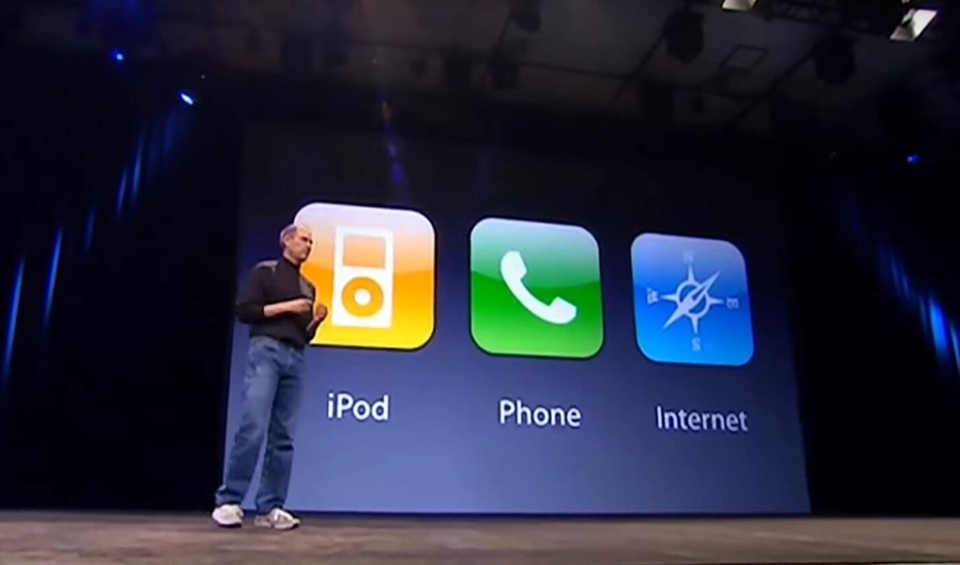 Steve Jobs introducing the iPhone as three devices in 2007.